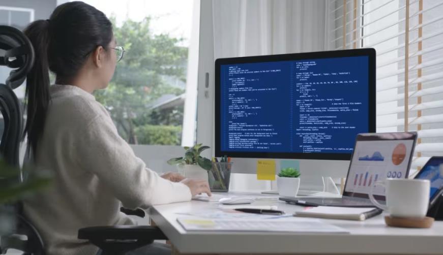 番禺区企业数字化解决方案：机器学习赋能商业模式升级的核心路径